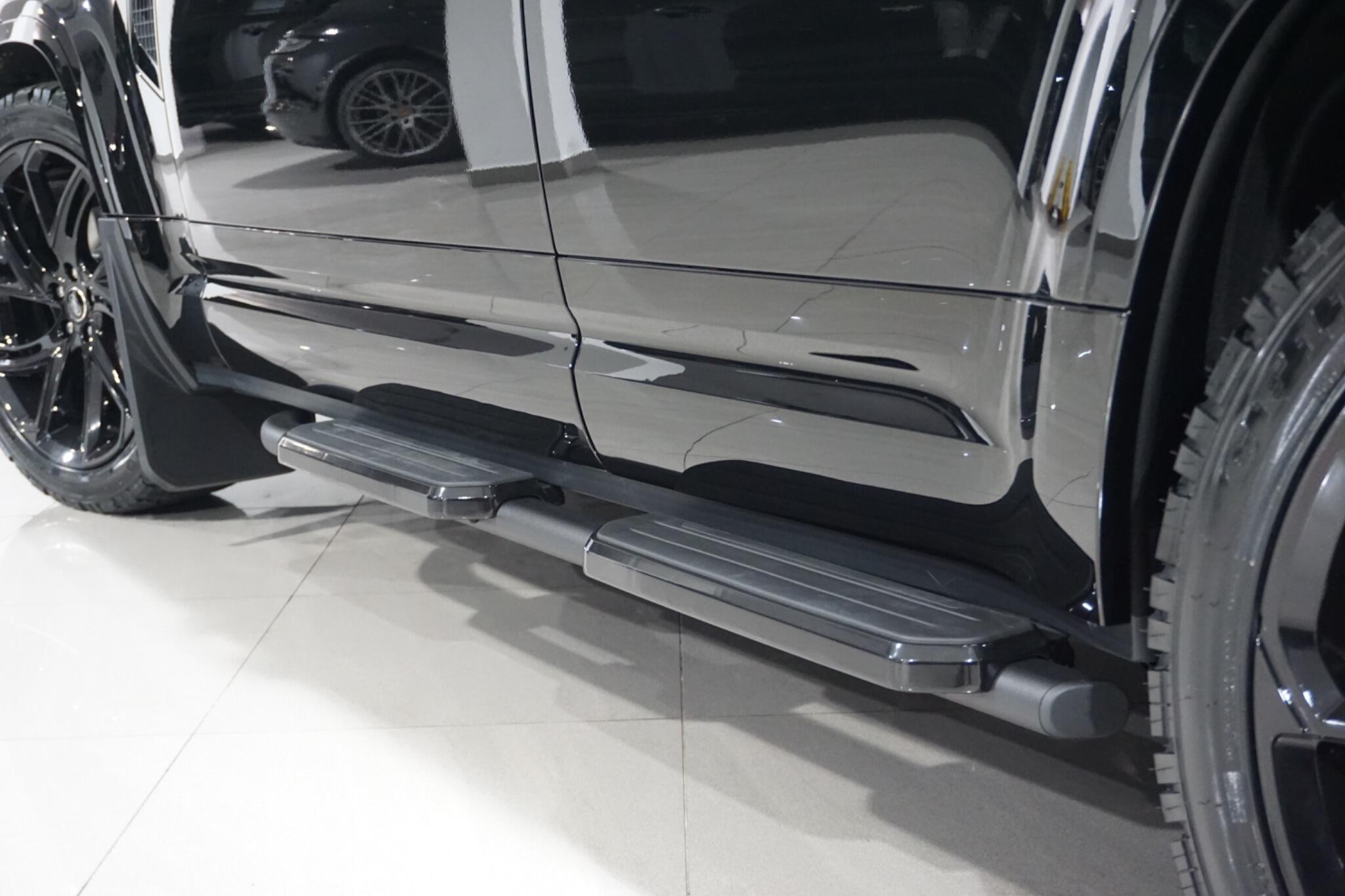 Land Rover Defender 110 3.0 D250 MHEV XS Edition SUV 5dr Diesel Auto 4WD Euro 6 (s/s) (250 ps)